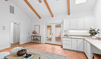 517 Lakota Way, Ashland, OR 97520