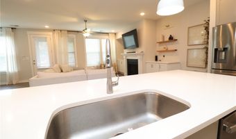 2151 Maggie Valley Dr, Apex, NC 27502