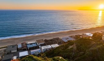 553 Beach Dr, Aptos, CA 95003