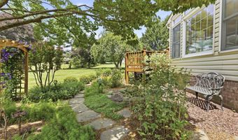 24 MANOR KNOLL Ct, Baldwin, MD 21013