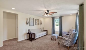 2115 Meadow Ln, Arcanum, OH 45304