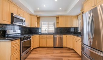 5401 Zelzah Ave 124, Encino, CA 91316