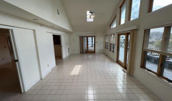 6 EBB TIDE, Berlin, MD 21811