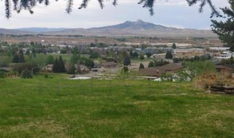 2537 Newton Ave, Cody, WY 82414