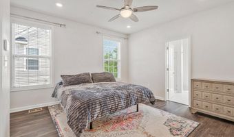 23286 SOUTHDOWN MANOR Ter 101, Ashburn, VA 20148