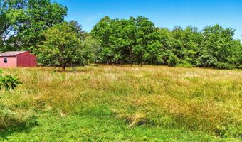 601 Riverview Dr, Altavista, VA 24517