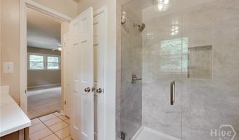 110 Pioneer Dr, Athens, GA 30605