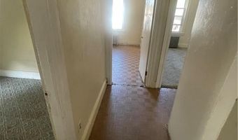 61 Maple Ave, Johnston, RI 02919