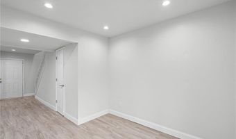 1342 N Hampton Rd, Alpharetta, GA 30009