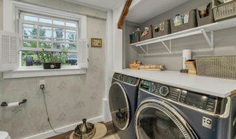 64 N Amherst Rd, Bedford, NH 03110