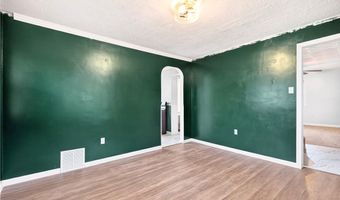 124 Bunker Hill Rd, Aliquippa, PA 15001
