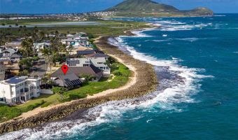 592 Kaimalino St, Kailua, HI 96734