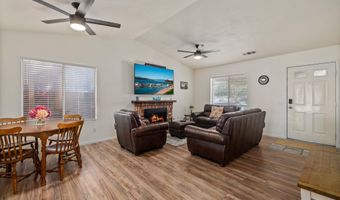 10852 Bonanza Rd, Adelanto, CA 92301