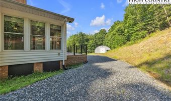 317 Dillard Dr, Jefferson, NC 28640