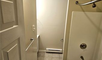 200 Manville Hill Rd 1A, Cumberland, RI 02864