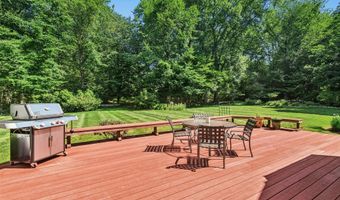 28 Royle Rd, Darien, CT 06820