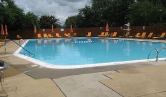 2500 N VAN DORN St 419, Alexandria, VA 22302