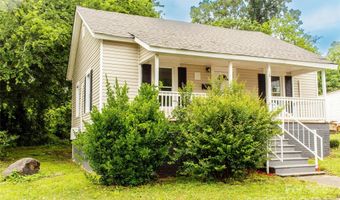 10 Hampton St, Great Falls, SC 29055