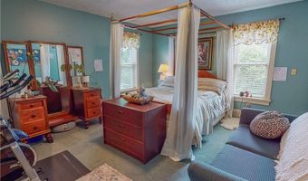 5696 Steubenville Rd SE, Amsterdam, OH 43903