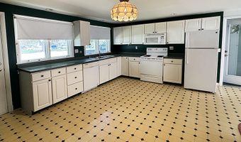224 Eastern Ave, Augusta, ME 04330