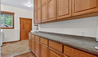 22494 Jefferson Rd, Ashland, OR 97520