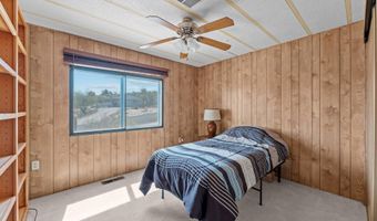 34820 S Desert Cv, Black Canyon City, AZ 85324
