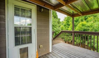 3272 Peach Ct NW, Acworth, GA 30101