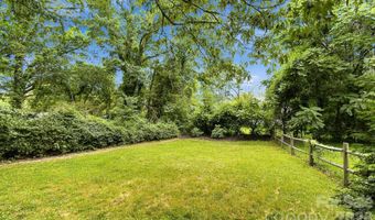 147 Birch Ln, Arden, NC 28704