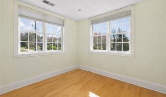 503 Seaside Dr, Jamestown, RI 02835