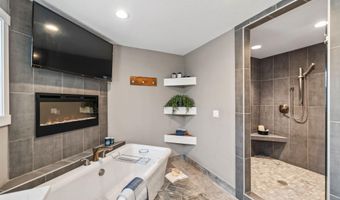 6235 US Highway 69, Ames, IA 50010