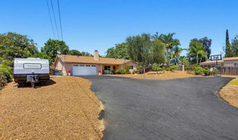 9744 Sierra Madre Rd, Spring Valley, CA 91977