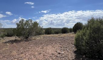 76 N Cattle Dr, Ash Fork, AZ 86320