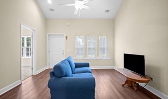 222 Admiration Ave, Beaufort, SC 29906