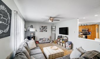 135 Kraft Dr, Ashville, OH 43103