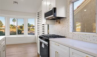 2808 Crown Ridge Dr, Las Vegas, NV 89134