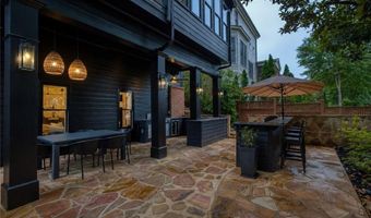2975 Woodvale Ct, Alpharetta, GA 30022