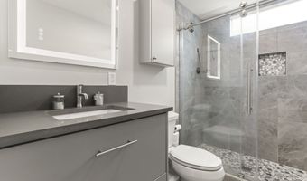 2606 SE RISLEY Ave, Milwaukie, OR 97267
