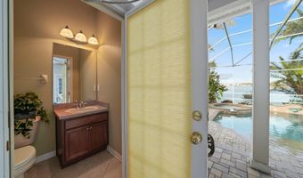 5229 BRIGHTON SHORE Dr, Apollo Beach, FL 33572