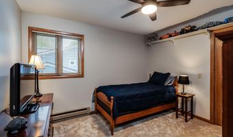3154 Waucheeta Trl, Madison, WI 53711
