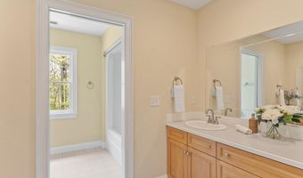 90 Frye Rd, Bolton, MA 01740
