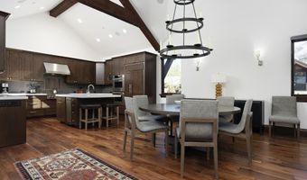 566 Race St, Aspen, CO 81611