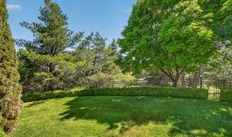 1601 Frank Hill Rd, Ashland, OR 97520