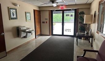 2251 TOPLINE Way 4, Brooksville, FL 34604