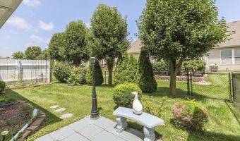 1218 Estuary Dr, Indianapolis, IN 46217