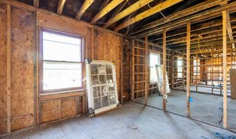 2 Harold Dr, Altamont, NY 12009