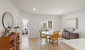 43812 MIDDLEWAY Ter, Ashburn, VA 20147
