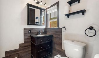 1182 S Meridian St, Blackfoot, ID 83221