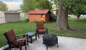 1711 S Lloyd St, Aberdeen, SD 57401