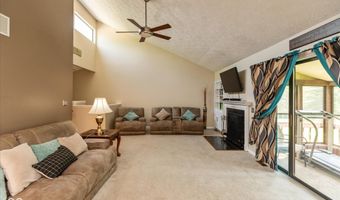 4965 Hawthorne Way, Avon, IN 46123
