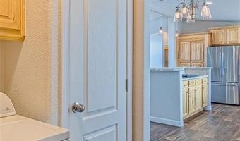 127 Little Rock Rd, Clark, WY 82435